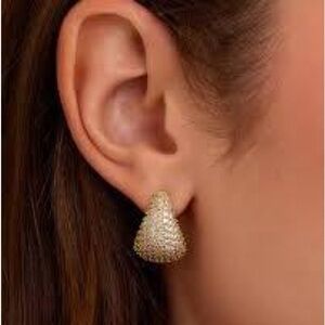 NWT Gorjana Banks Shimmer Earrings Gold